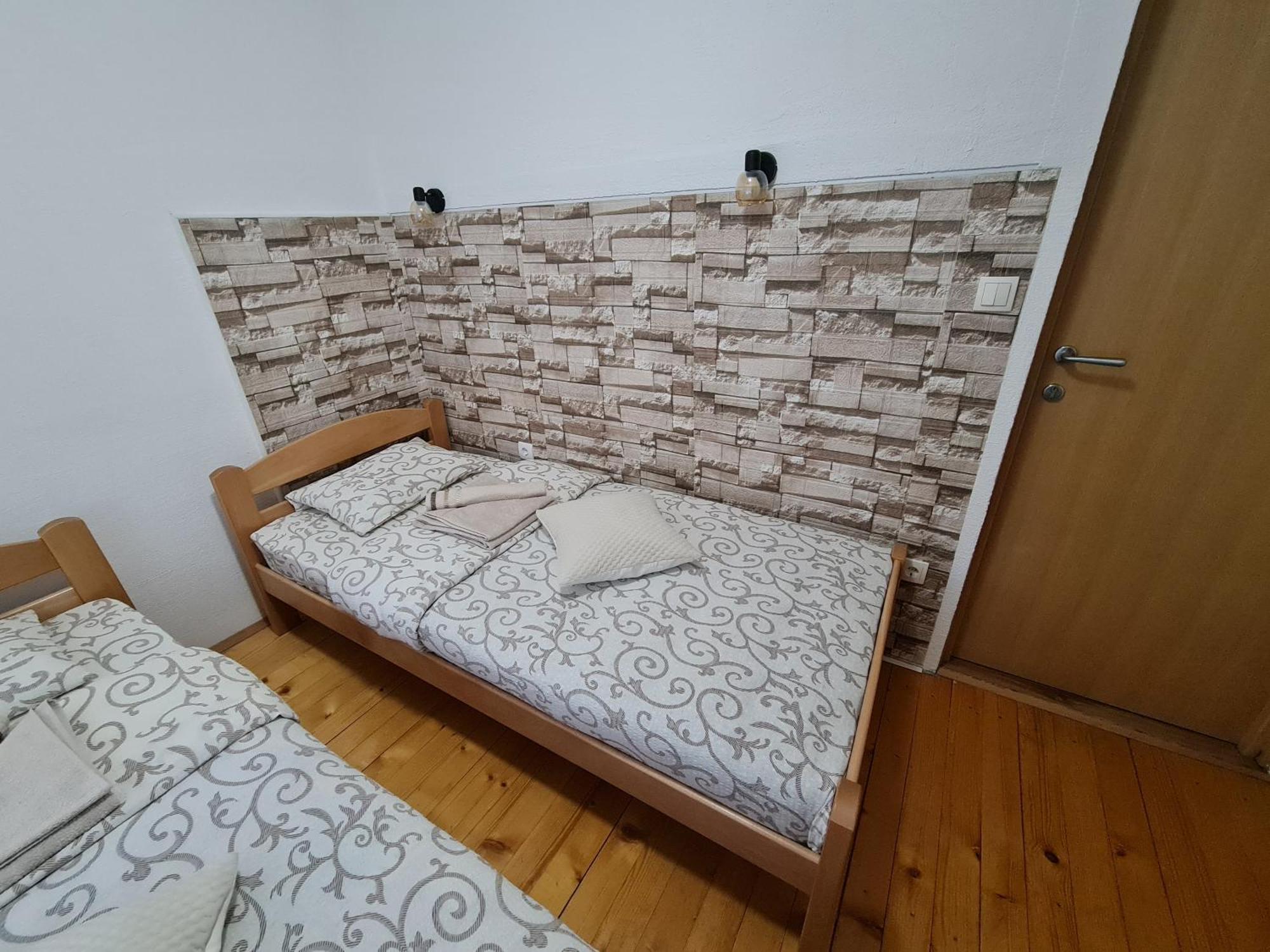 Raška Apartment Colovic מראה חיצוני תמונה